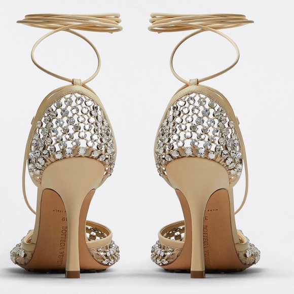 NIB Bottega Veneta Rhinestone mesh and leather sandals in sugar cane - Picture 3 of 4